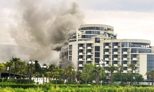 Incendiu la Hotelul Zenith din Sunny Beach FOTO Novinite