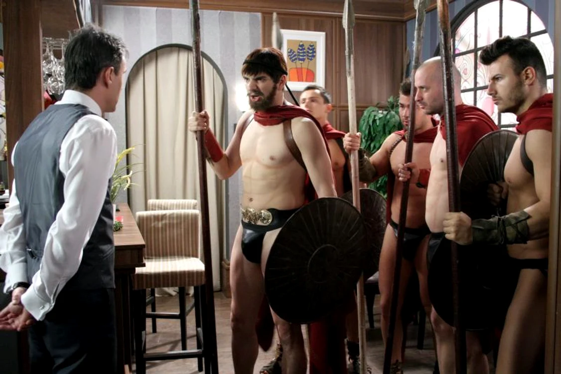 
    “Mondenii”, ediţie specială, marţi seară la Prima TV  