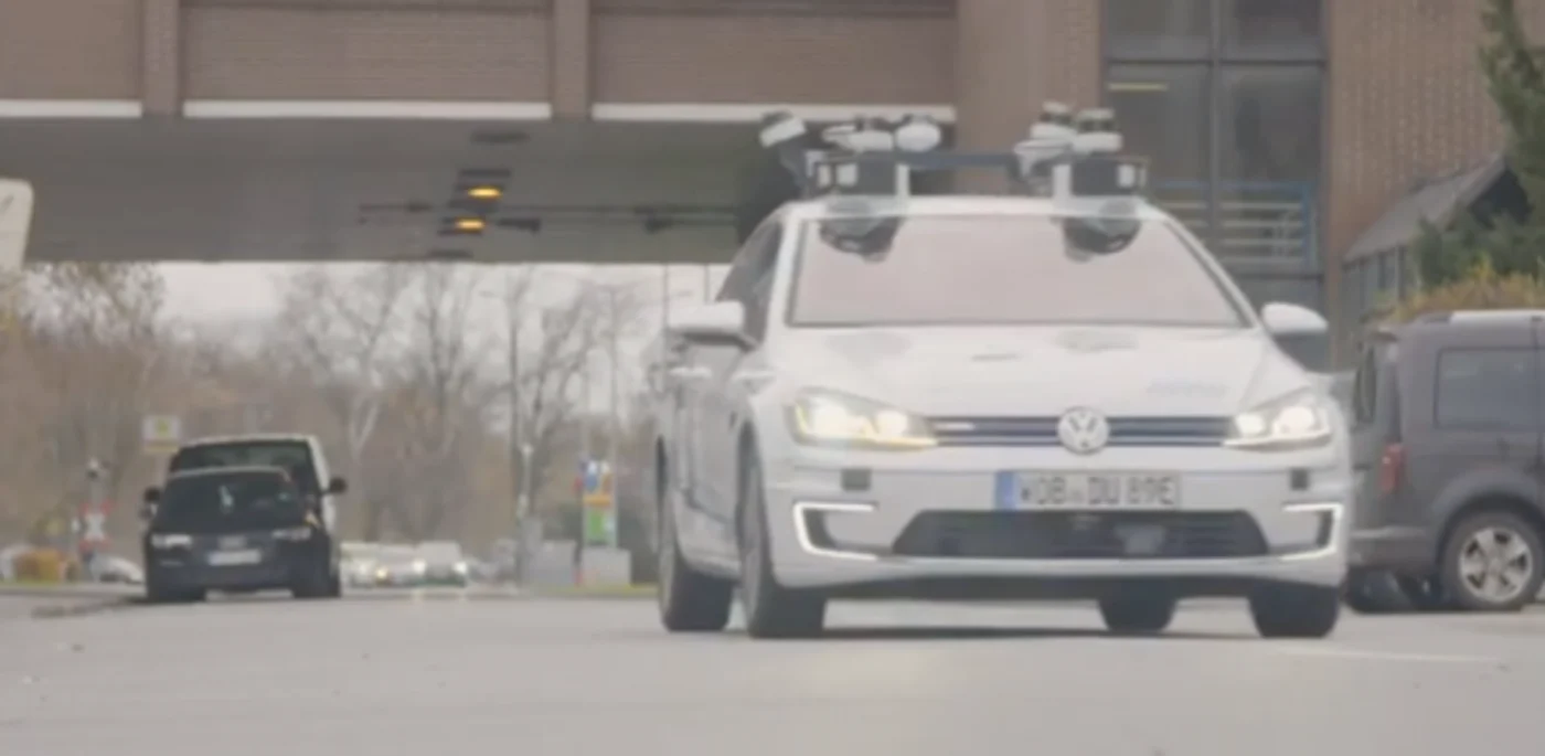 Cercetătorii din Cluj s-au ocupat de percepţia senzorială pentru crearea unei reprezentări 3D a mediului. FOTO: Captură video