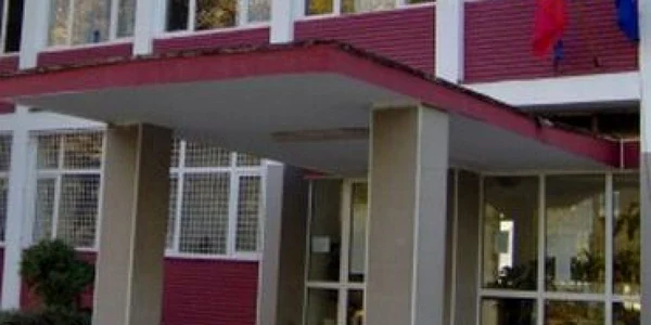 Peste 2.300 de şcoli vor avea internet prin fibră optică în şcoli