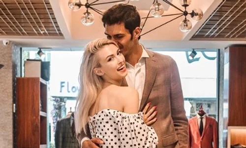 1 andreea balan si sotul jpg jpeg