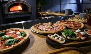 pizza la cuptor jpeg