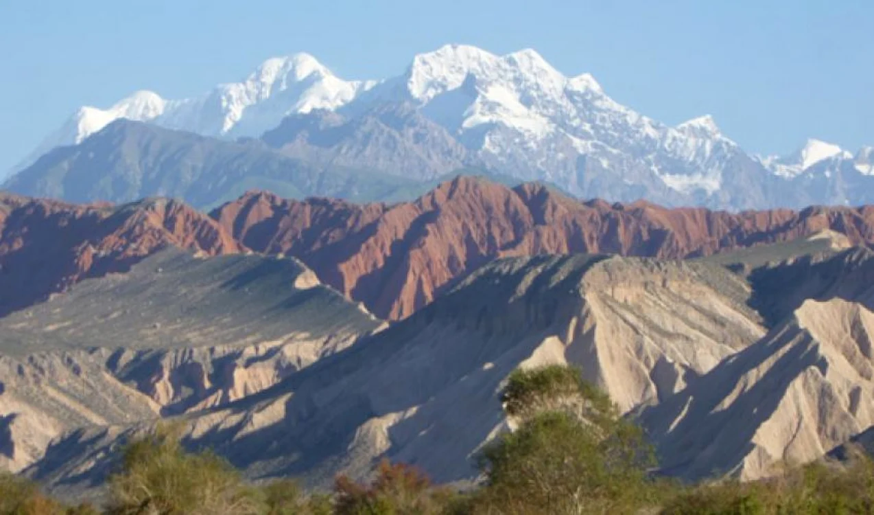 Munţii Tian Shan din China unde a fost zărit iepurele  FOTO: www.iucn.org