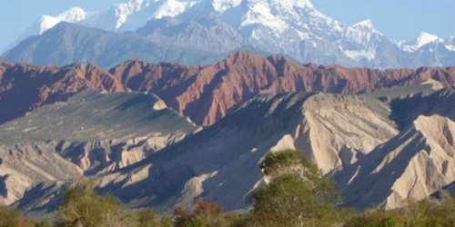 muntii tian shan foto https