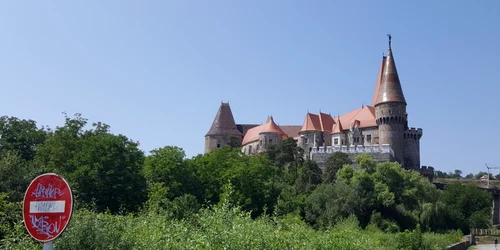 castelul corvinilor