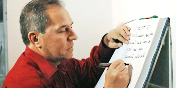 Lucian Bălan s-a săturat să tot fie dus cu vorba şi a venit în Bucureşti pentru a-şi revendica drepturile