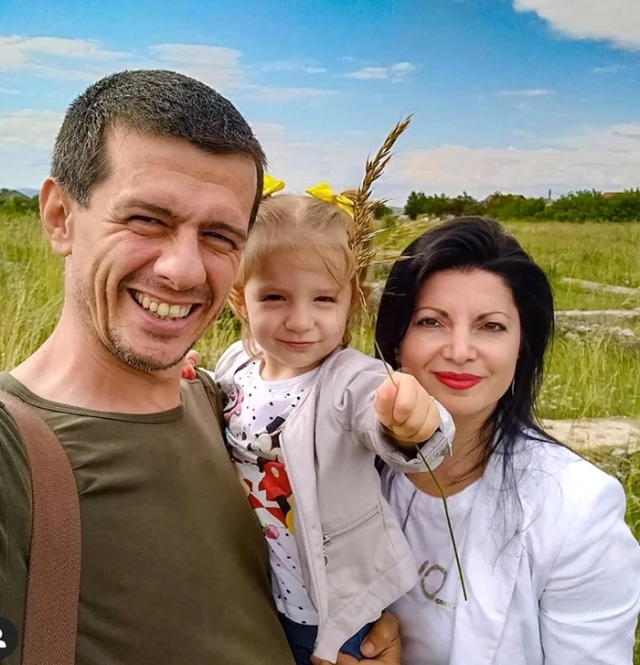 8 dan ristei familie 2 jpg jpeg