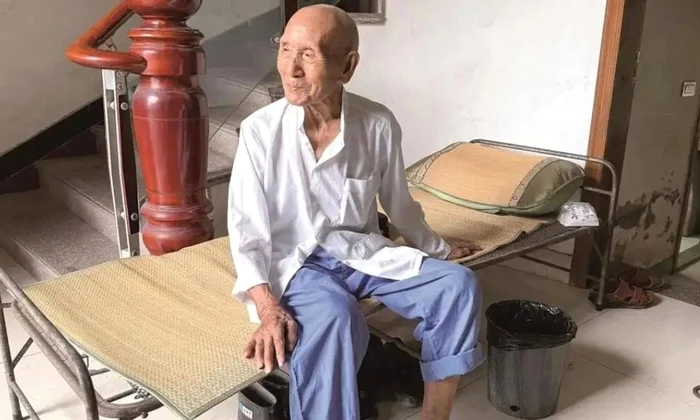 Lu Shizeng jpg