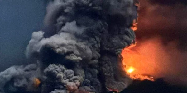 eruptie vulcan jpg