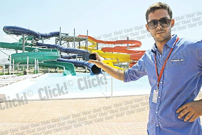 Mirela a intrat în “Fortăreaţa Ploii”, locul preferat al copiilor (Fotografii: Dorin Constanda )