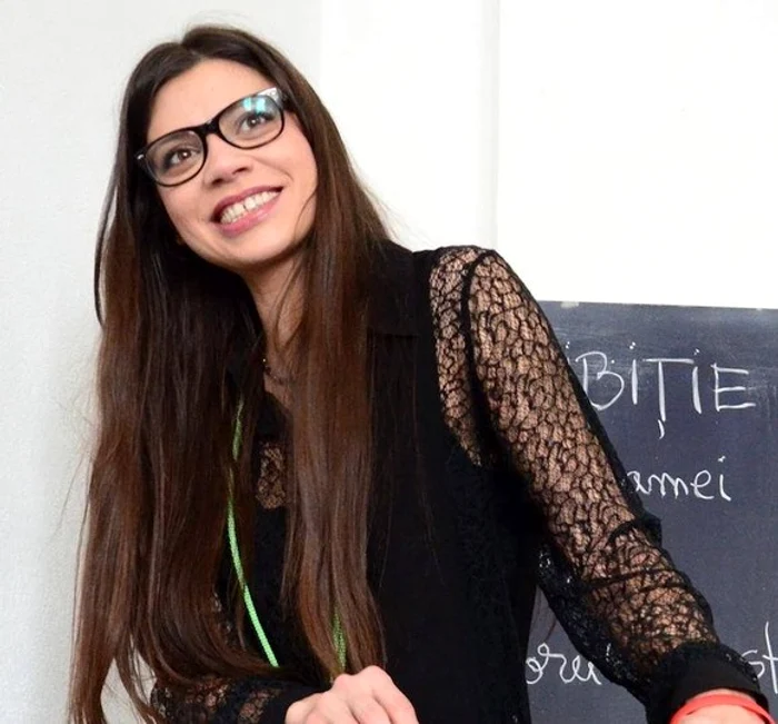 
    De foarte multe ori, vedetele au avut parte de operaţii nereuşite de mărire a sânilorFoto: Click!  