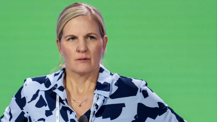 Kirsty Coventry pornea cu prima șansă la alegeri