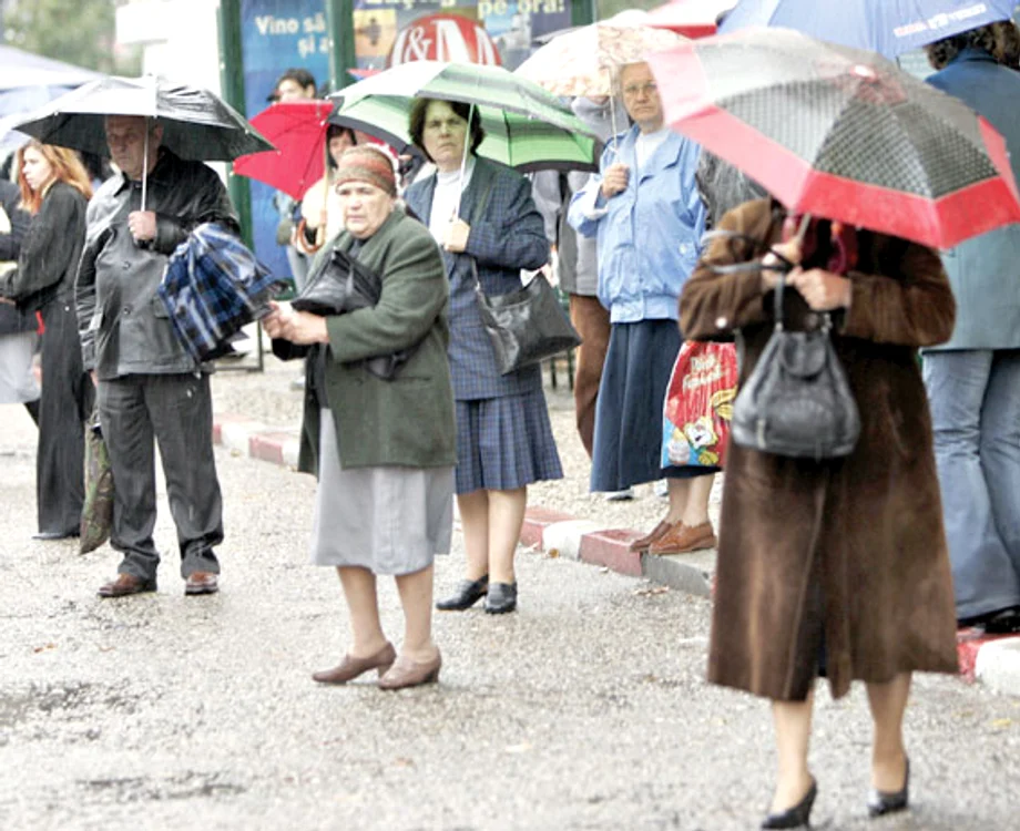 Ploile nu încetează