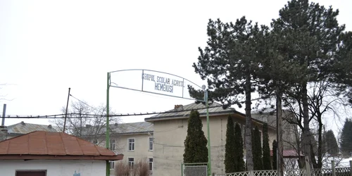 Grupul Şcolar Hemeiuş se desfiinţează