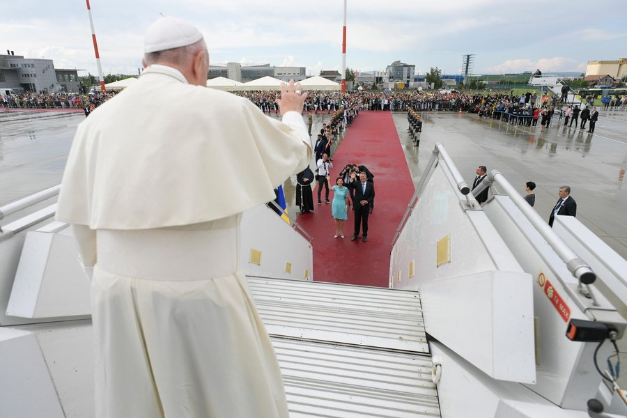 Ce papă ar prefera Biserica Română Unită? „Suntem într-o țară majoritar ortodoxă unde tradiția e importantă”