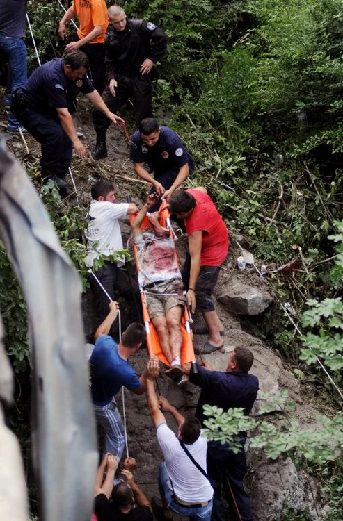 Turiştii răniţi în Muntenegru (FOTO REUTERS)