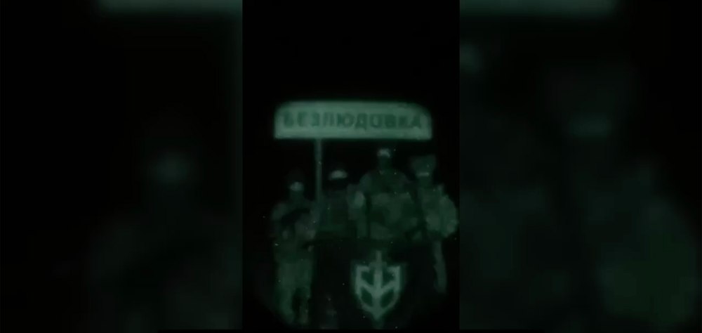 Războiul a ajuns în curtea lui Putin. Grupările armate ruseşti care luptă alături de soldații ucraineni