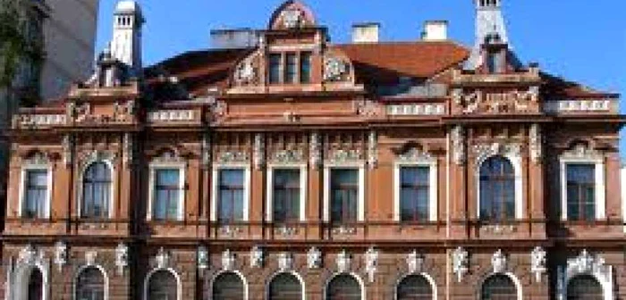 Expoziţia poate fi admirată la Muzeul de Artă.