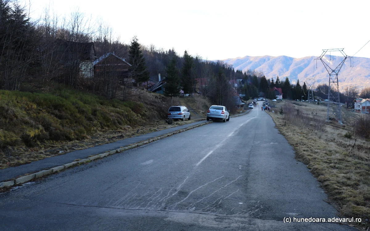 Șoseaua din Pasul Vulcan. Foto: Daniel Guță