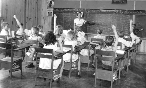 Profesorul în vremea pandemiei  Nostalgia are chipul tău jpeg