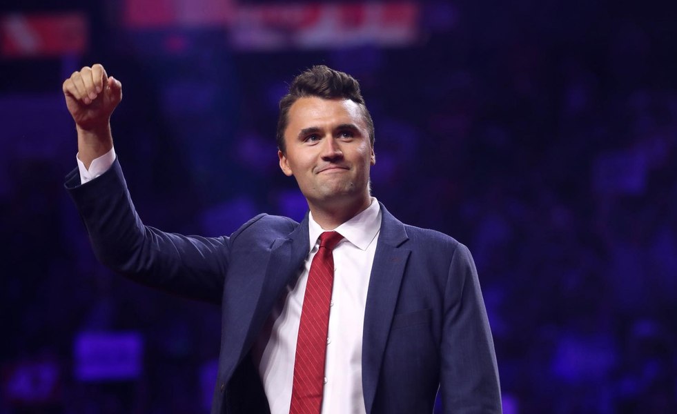 Donald Trump a anunțat doliu național, după moartea comentatorului conservator Charlie Kirk