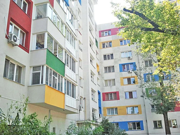 Blocul de pe Calea Griviţei  e reabilitat termic din 2013