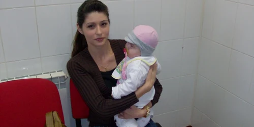 Nemulţumită de proasta organizare din spitalele de stat, Mihaela Dogaru şi-a făcut abonament la o clinică privată. 