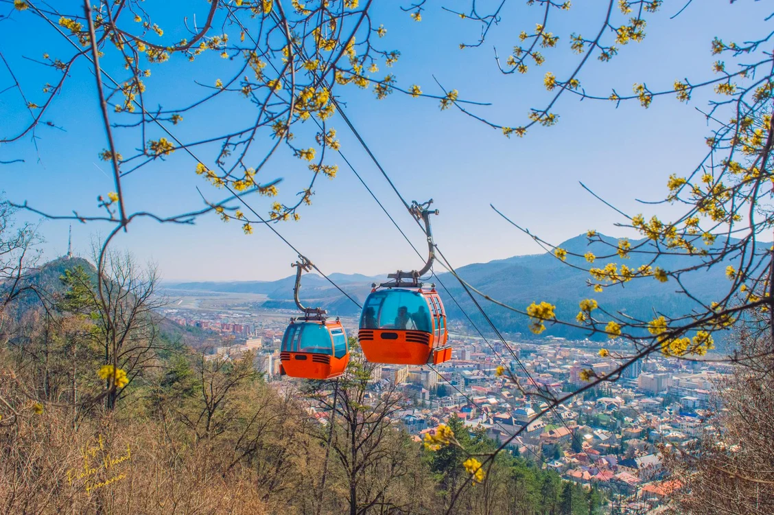 Telegondola este un punct de atracţie al oraşului FOTO Viziteazapiatraneamt.ro