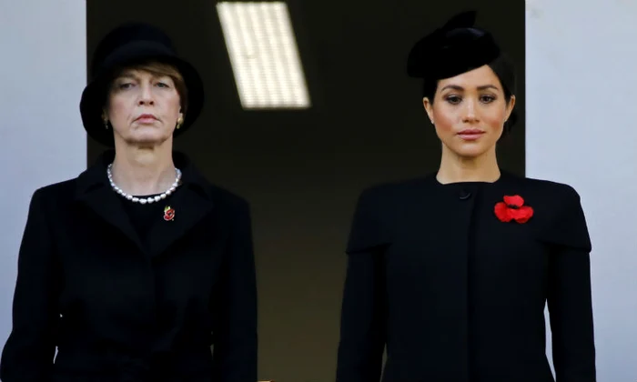 
    Meghan n-a stat alături de Kate la balconul regalfoto: arhivă  