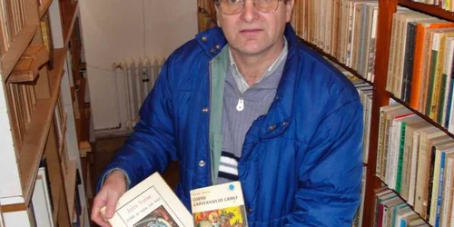 Szabo Karoly apreciază iniţiativa „Adevărul“ de a tipări colecţia Jules Verne