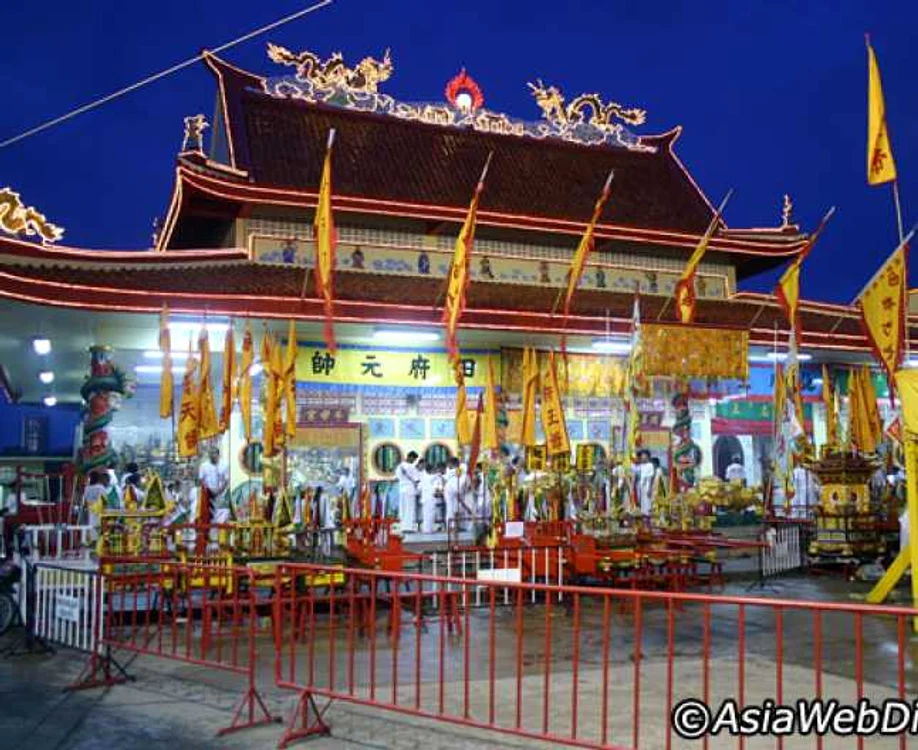 Templul Bang Neow din oraşul Phuket din Thailanda