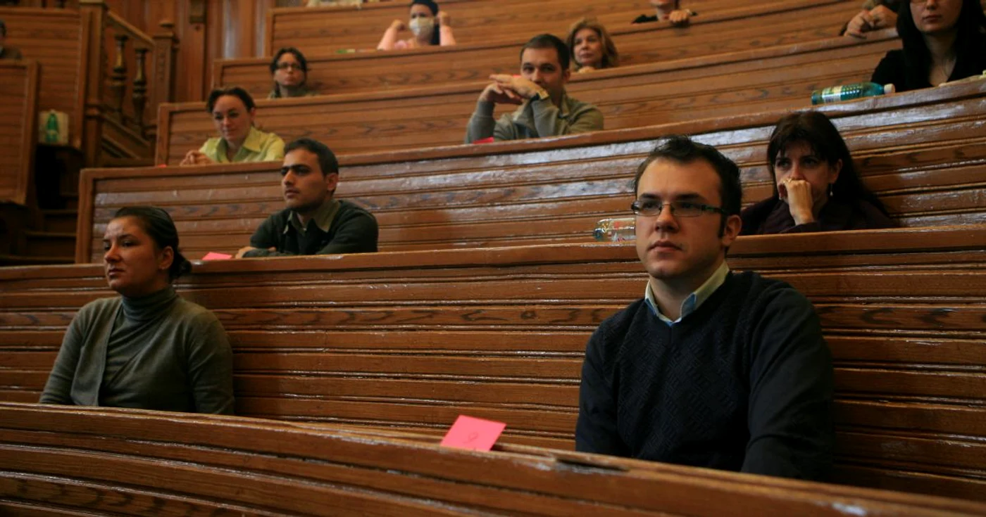 Masteratul, soluţia studenţilor care vor să se specializeze în domeniul de licenţă   FOTO Adevărul
