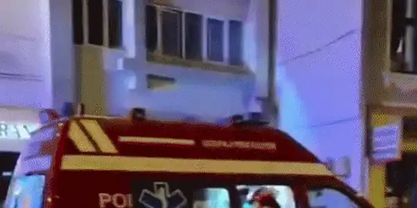GIF Accident ambulanta