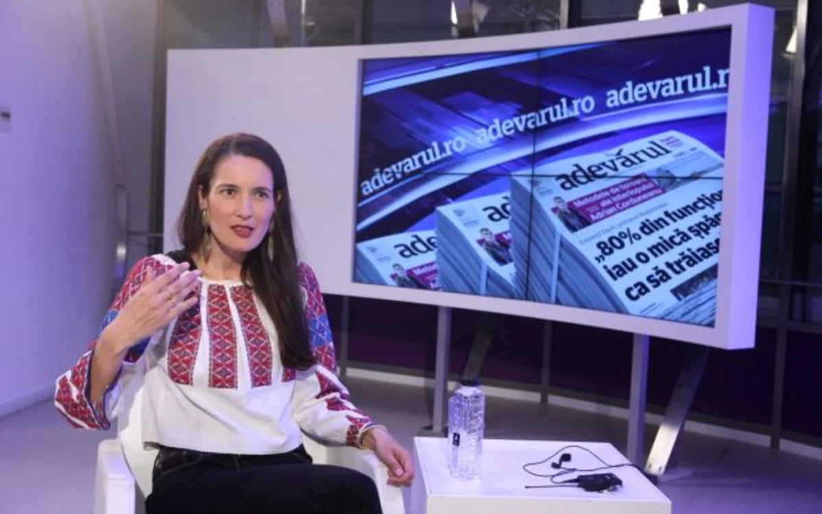 
    Clotilde Armand a pierdut la distanţă mică alegerile pentru Sectorul 1 în favoarea pesedistului Dan Tudorachefoto: adevarul.ro  