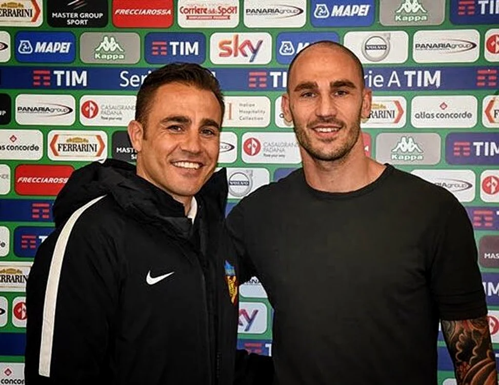 Fabio (stânga) și Paolo Cannavaro