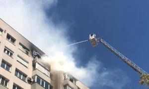 incendiu bloc etajul 10 jpeg