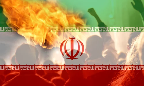 Steagul iranian cu flăcări în fundal FOTO shutterstock jpg