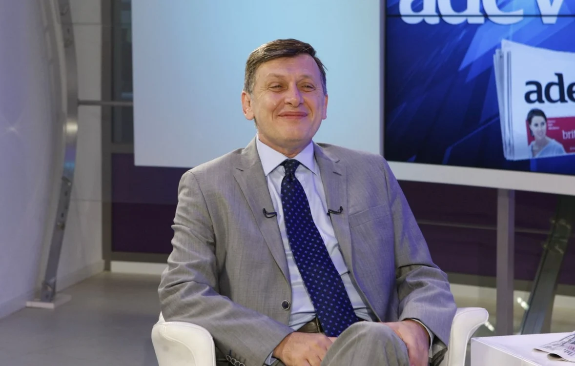 Preşedintele PNL, Crin Antonescu FOTO Adevărul