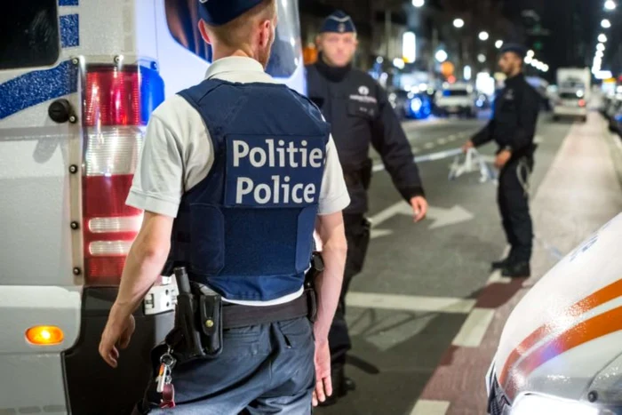 Poliţişti belgieni