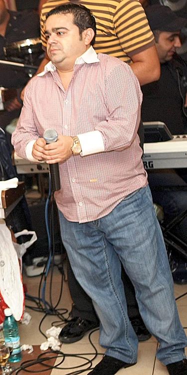 Adrian Minune