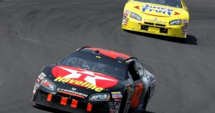 Cursele din Nascar vor deveni şi mai spectaculoase în 2010