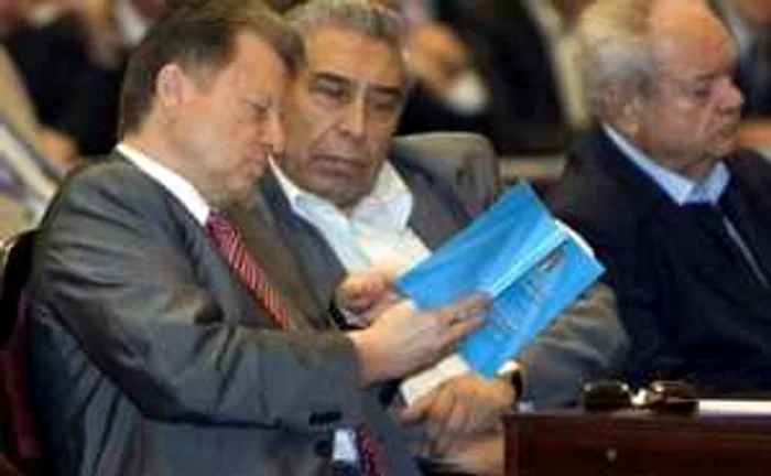 Deputaţi, în Parlamentul de la Chişinău