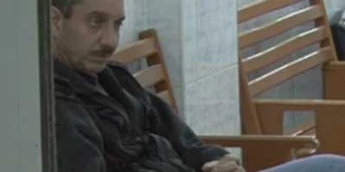 Avocatul Dragoş Apostol s-a liniştit după intervenţia poliţiştilor