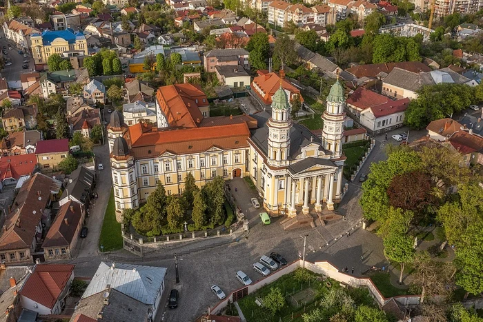 Oraşul Ujhorod FOTO Wikipedia