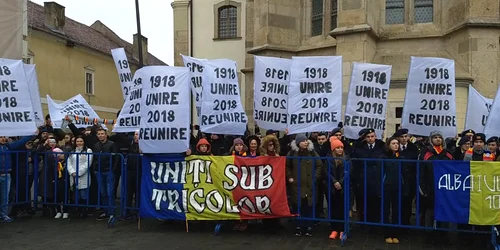 5a2146905ab6550cb8bb8852 jpg