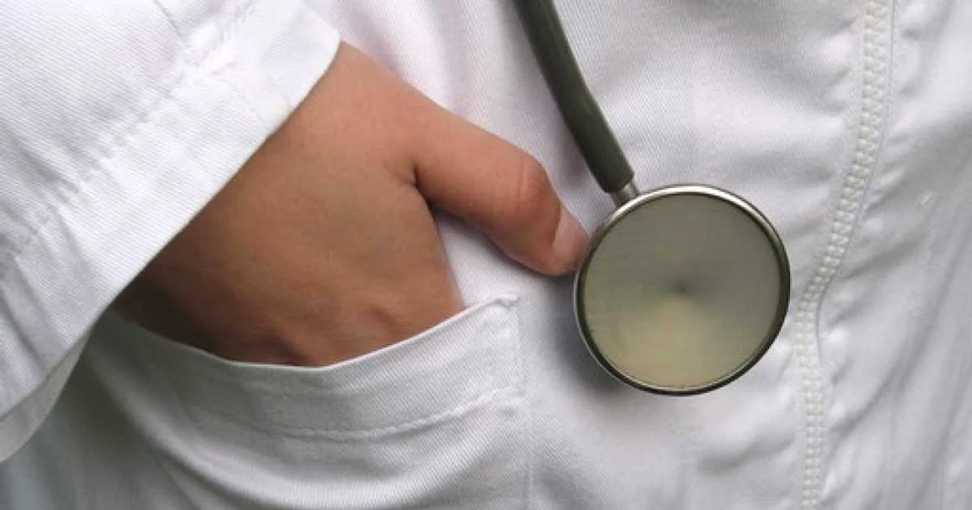 Aproximativ 12.000 de medici şi asistente vor purta banderole albastre timp de o săptămână
