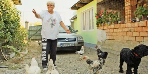 „Mama FNI“ locuieşte în satul sibian Nou Român  