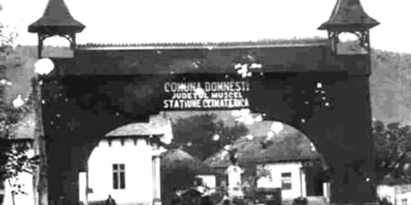 Arcul de Triumf din Domnesti jpg