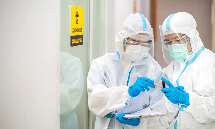 Medici doctori coronavirus coronavirus COVID 19 pandemie spital FOTO Shutterstock