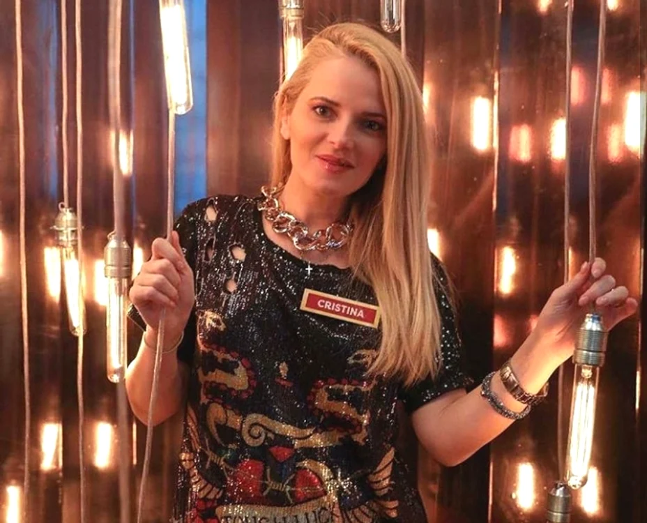 Cristina Caramarcu revine în atenţia publicului